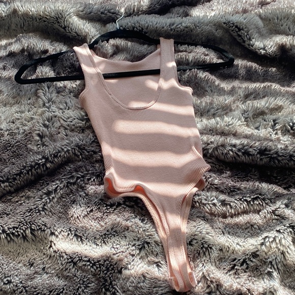 Lulu's Soft Pink Ribbed Bodysuit - Picture 2 of 3
